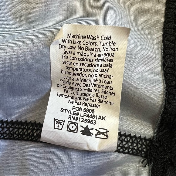 Beyond Yoga x Amanda Kloots Crop Top Size X-small - Picture 8 of 10